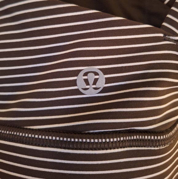 Lululemon Energy Bra Dark Olive with White Stripes - Size 6 - Picture 3 of 4